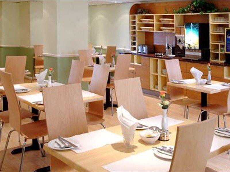 City Continental London Kensington Bagian luar foto