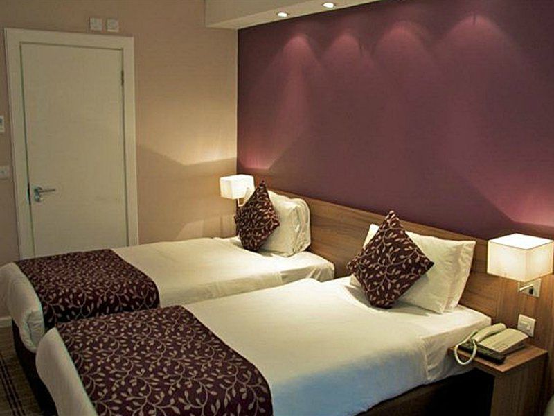 City Continental London Kensington Bagian luar foto